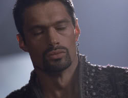 extant_XenaWarriorPrincess_5x02_Chakram_2932