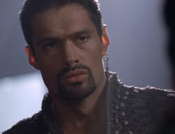 extant_XenaWarriorPrincess_5x02_Chakram_2934