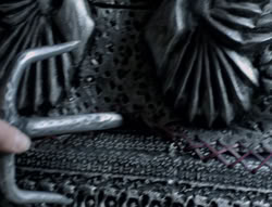extant_XenaWarriorPrincess_5x02_Chakram_2936