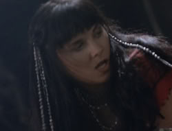 extant_XenaWarriorPrincess_5x02_Chakram_2942