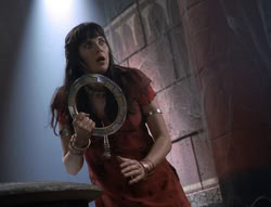 extant_XenaWarriorPrincess_5x02_Chakram_2957