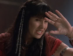 extant_XenaWarriorPrincess_5x02_Chakram_2964