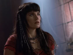 extant_XenaWarriorPrincess_5x02_Chakram_2999