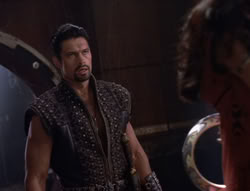extant_XenaWarriorPrincess_5x02_Chakram_3002