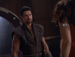 extant_XenaWarriorPrincess_5x02_Chakram_3005