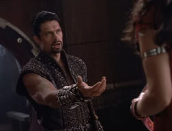 extant_XenaWarriorPrincess_5x02_Chakram_3015