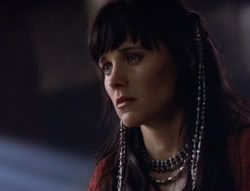 extant_XenaWarriorPrincess_5x02_Chakram_3028