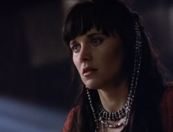 extant_XenaWarriorPrincess_5x02_Chakram_3037