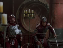 extant_XenaWarriorPrincess_5x02_Chakram_3087