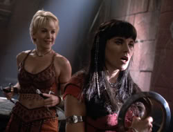 extant_XenaWarriorPrincess_5x02_Chakram_3097