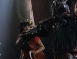 extant_XenaWarriorPrincess_5x02_Chakram_3118