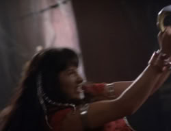 extant_XenaWarriorPrincess_5x02_Chakram_3149