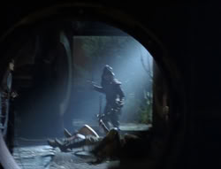 extant_XenaWarriorPrincess_5x02_Chakram_3155