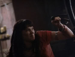 extant_XenaWarriorPrincess_5x02_Chakram_3161