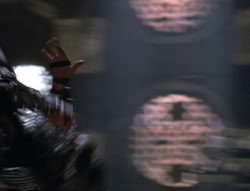 extant_XenaWarriorPrincess_5x02_Chakram_3170