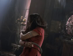 extant_XenaWarriorPrincess_5x02_Chakram_3173