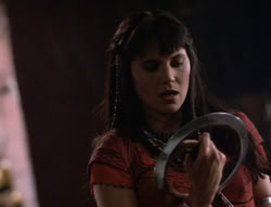 extant_XenaWarriorPrincess_5x02_Chakram_3198