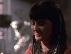 extant_XenaWarriorPrincess_5x02_Chakram_3307