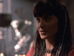 extant_XenaWarriorPrincess_5x02_Chakram_3318