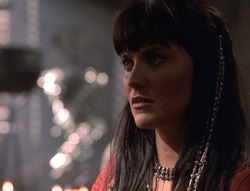 extant_XenaWarriorPrincess_5x02_Chakram_3327