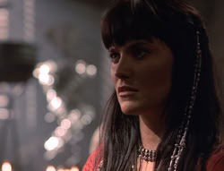 extant_XenaWarriorPrincess_5x02_Chakram_3328