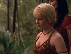 extant_XenaWarriorPrincess_5x02_Chakram_3393