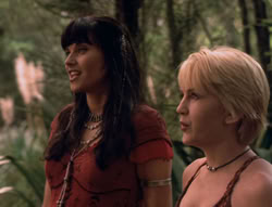 extant_XenaWarriorPrincess_5x02_Chakram_3399