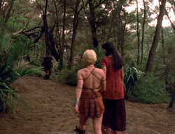 extant_XenaWarriorPrincess_5x02_Chakram_3438