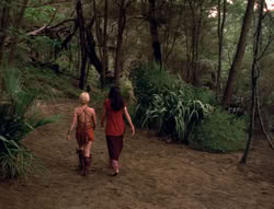 extant_XenaWarriorPrincess_5x02_Chakram_3441