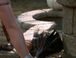 extant_XenaWarriorPrincess_5x03_Succession_0203