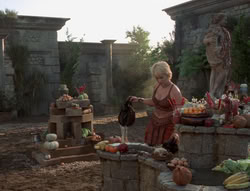 extant_XenaWarriorPrincess_5x03_Succession_0303