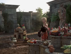extant_XenaWarriorPrincess_5x03_Succession_0305