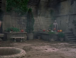 extant_XenaWarriorPrincess_5x03_Succession_0665