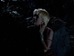 extant_XenaWarriorPrincess_5x03_Succession_0952