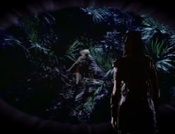 extant_XenaWarriorPrincess_5x03_Succession_1025