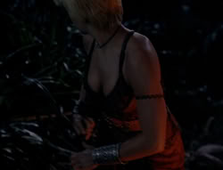 extant_XenaWarriorPrincess_5x03_Succession_1106