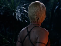 extant_XenaWarriorPrincess_5x03_Succession_1111