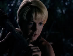 extant_XenaWarriorPrincess_5x03_Succession_1153