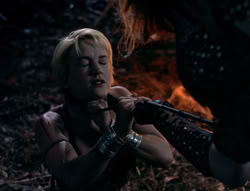 extant_XenaWarriorPrincess_5x03_Succession_1194