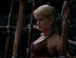 extant_XenaWarriorPrincess_5x03_Succession_1249