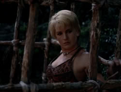 extant_XenaWarriorPrincess_5x03_Succession_1250