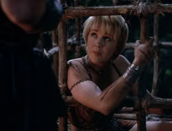 extant_XenaWarriorPrincess_5x03_Succession_1308