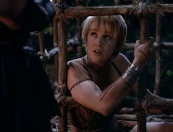 extant_XenaWarriorPrincess_5x03_Succession_1311