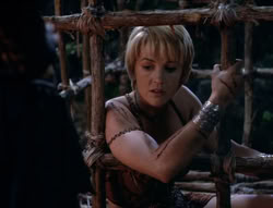 extant_XenaWarriorPrincess_5x03_Succession_1329