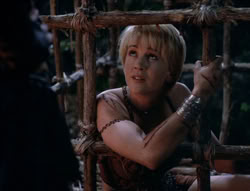 extant_XenaWarriorPrincess_5x03_Succession_1336