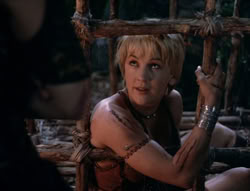 extant_XenaWarriorPrincess_5x03_Succession_1344