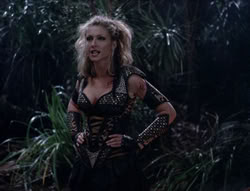 extant_XenaWarriorPrincess_5x03_Succession_1361