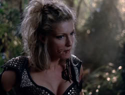 extant_XenaWarriorPrincess_5x03_Succession_1401