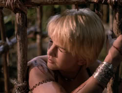 extant_XenaWarriorPrincess_5x03_Succession_1447