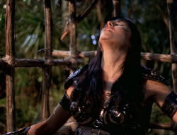 extant_XenaWarriorPrincess_5x03_Succession_1474
